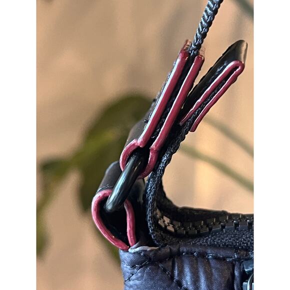 MZ WALLACE Black Metro Scout Deluxe Crossbody - Picture 4 of 16